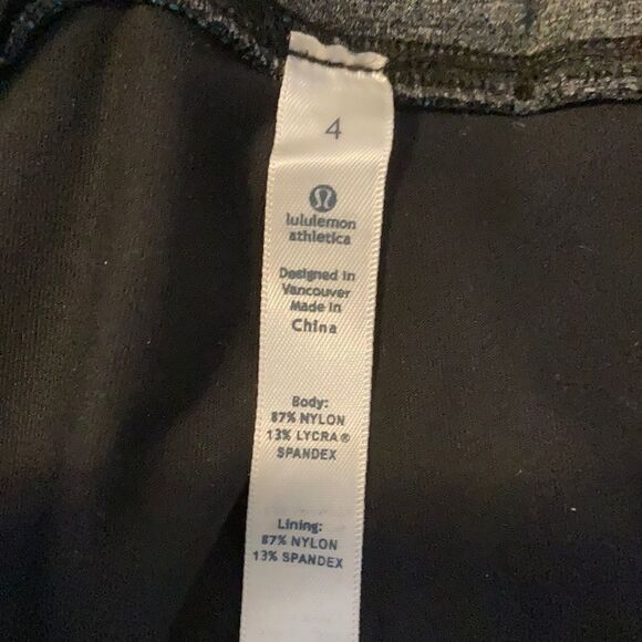 LULULEMON Astro Wunder Under Crop Yoga Leggings Size 4 - Picture 3 of 6